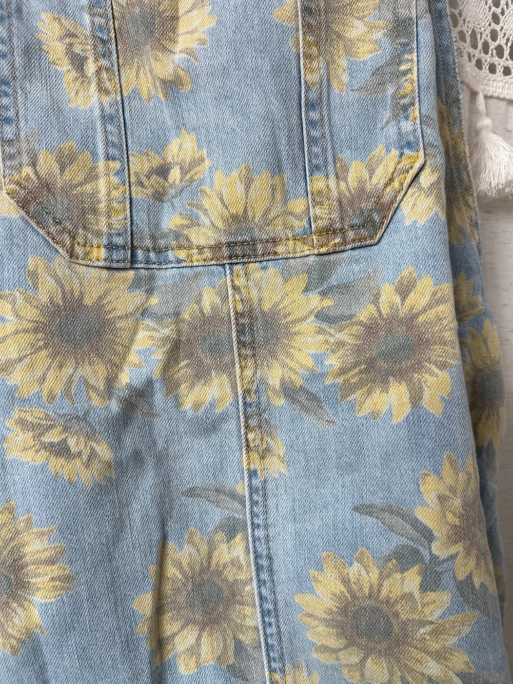 American Eagle Outfitters Light Blue Sunflower Denim Overalls - Picture 4 of 5